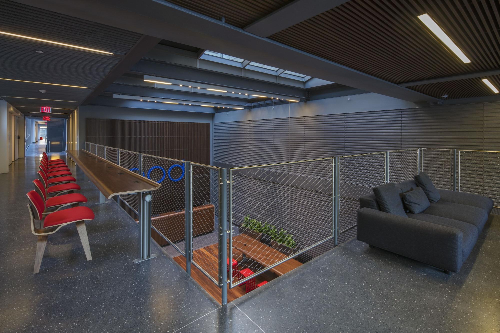 Vista Lobby Pod Brooklyn