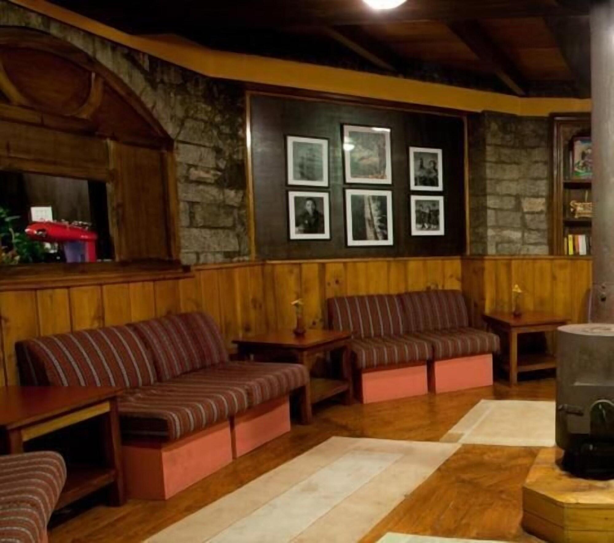 Vista Lobby Mountain Lodges of Nepal - Phakding