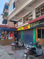 Alojamiento - Kusum Hotel And Restaurant