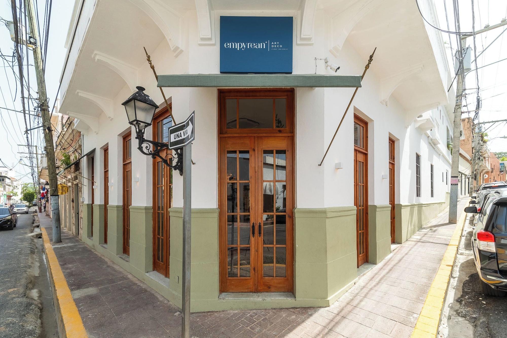 Vista Exterior Empyrean Art Deco