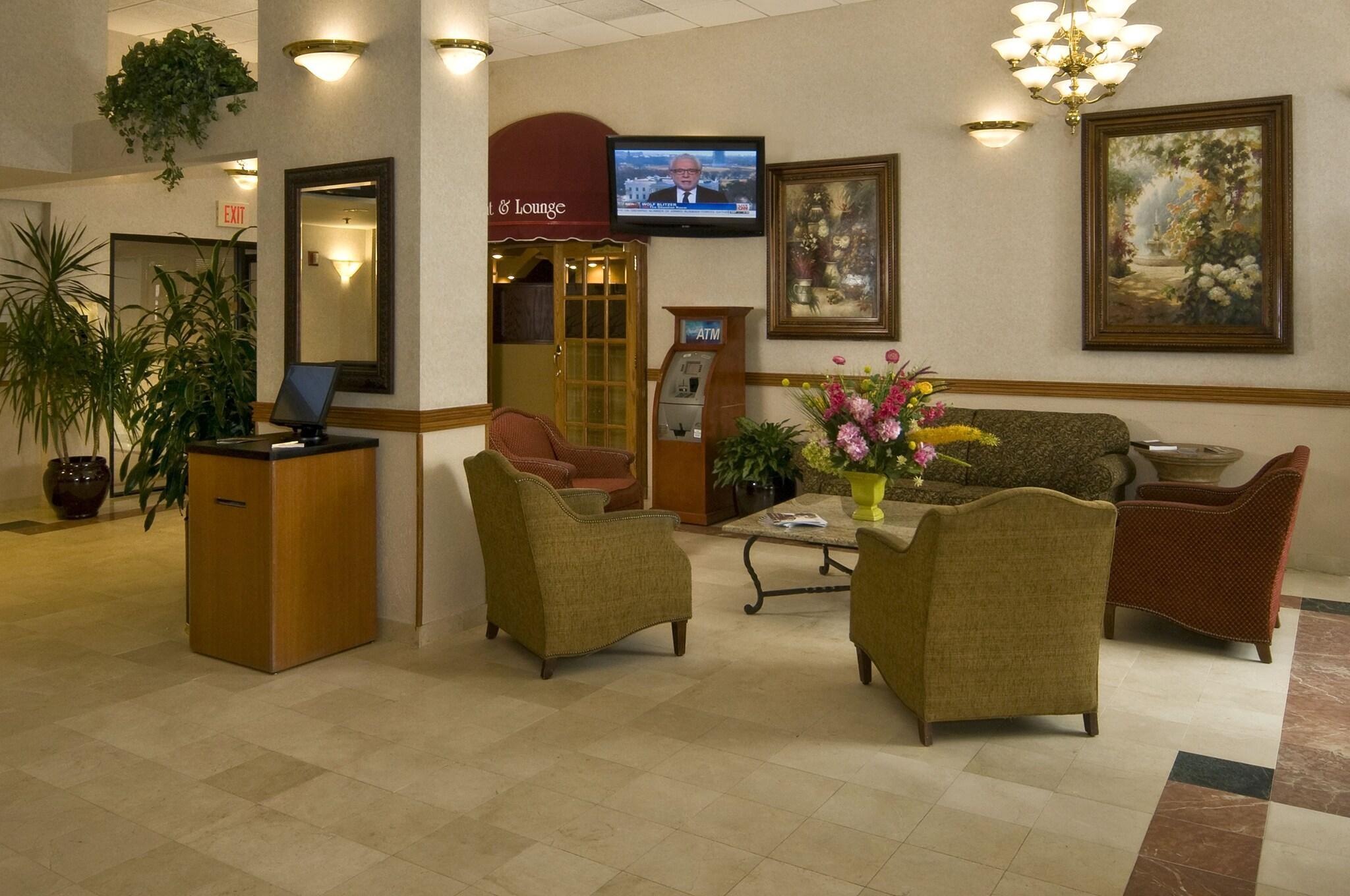 Vista Lobby Meadowlands Plaza Hotel