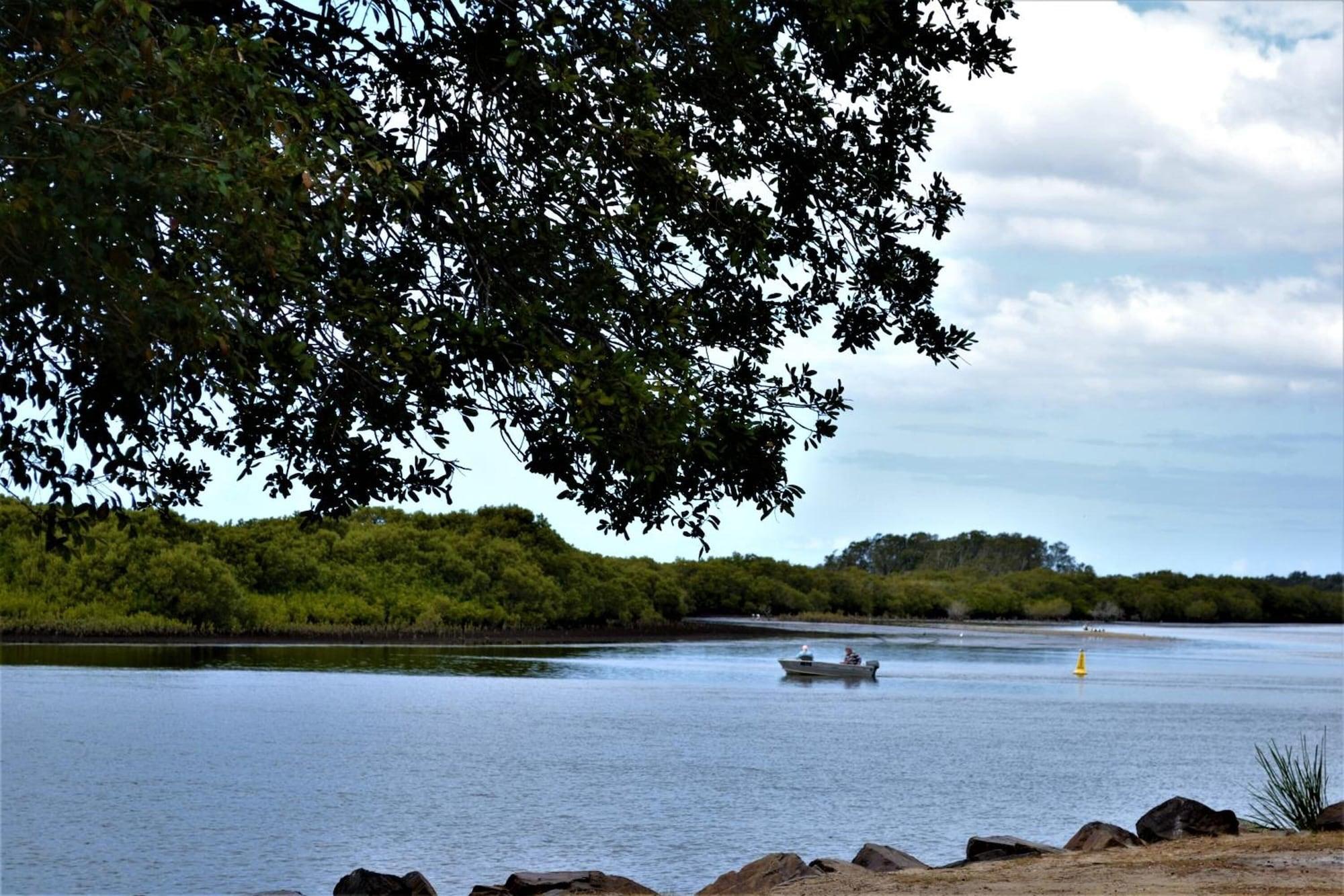 Varios Stuarts Point Holiday Park