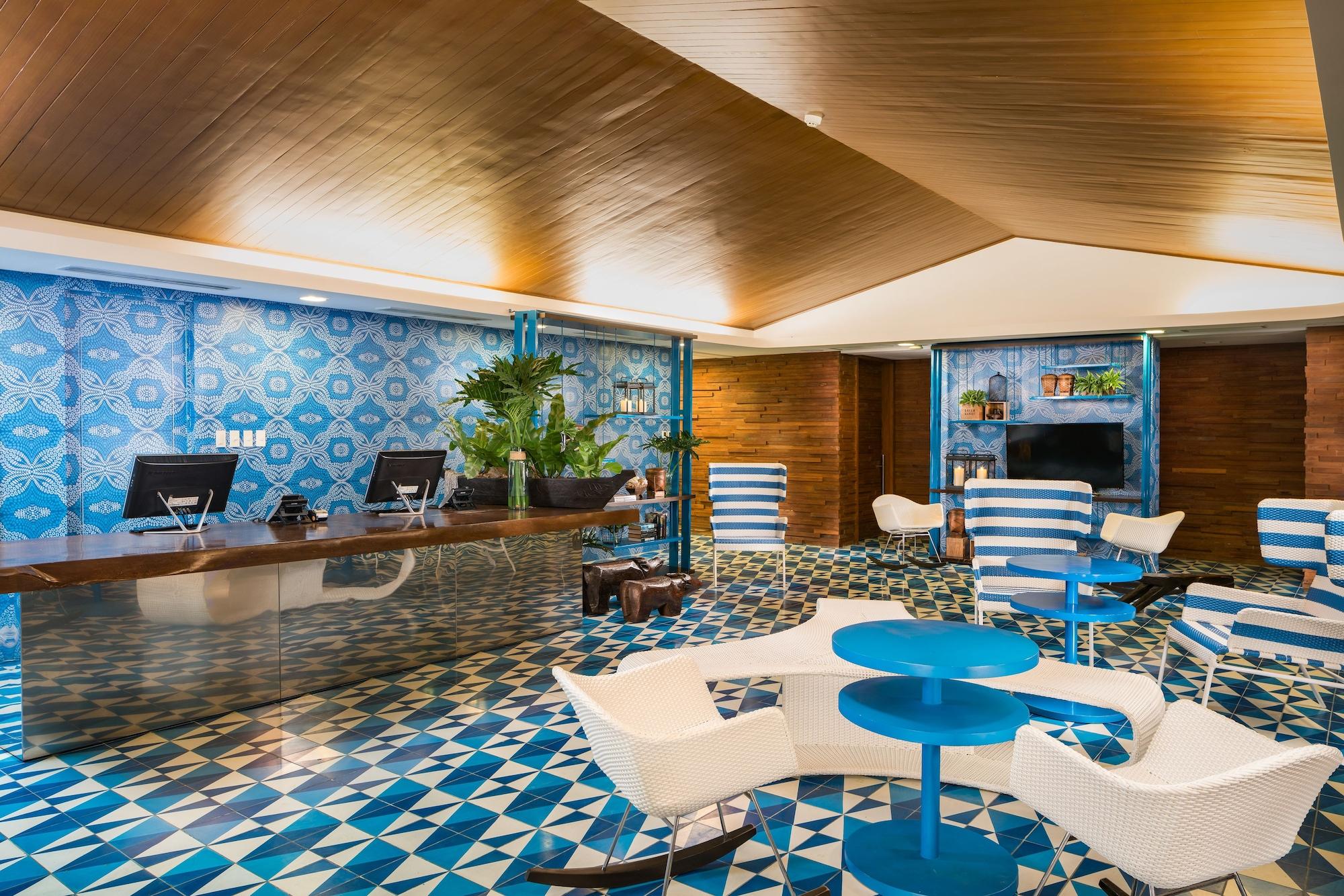 Vista Lobby Astoria Palawan