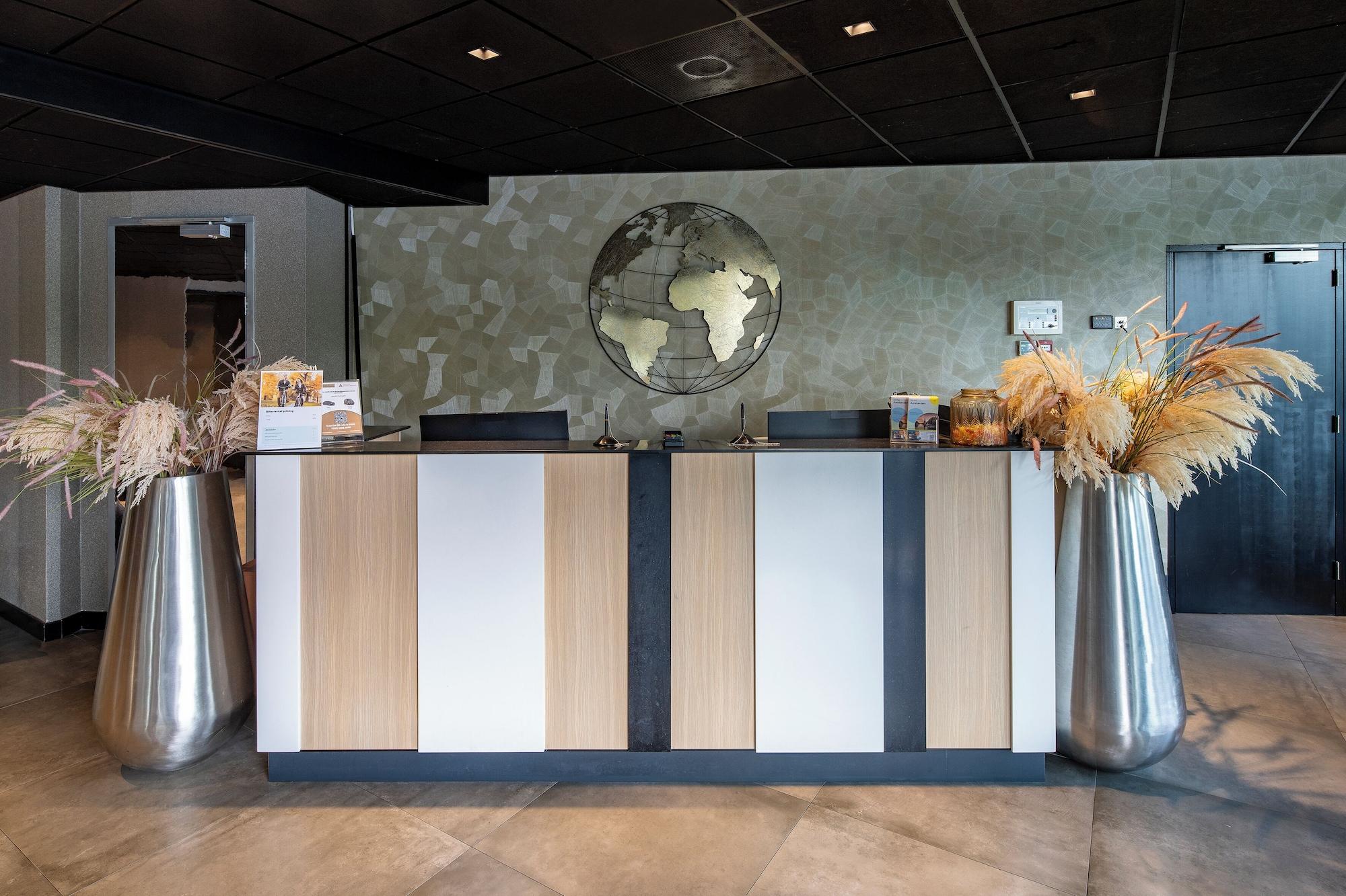 Vista Lobby Diamond Capsule Hotel Amsterdam South