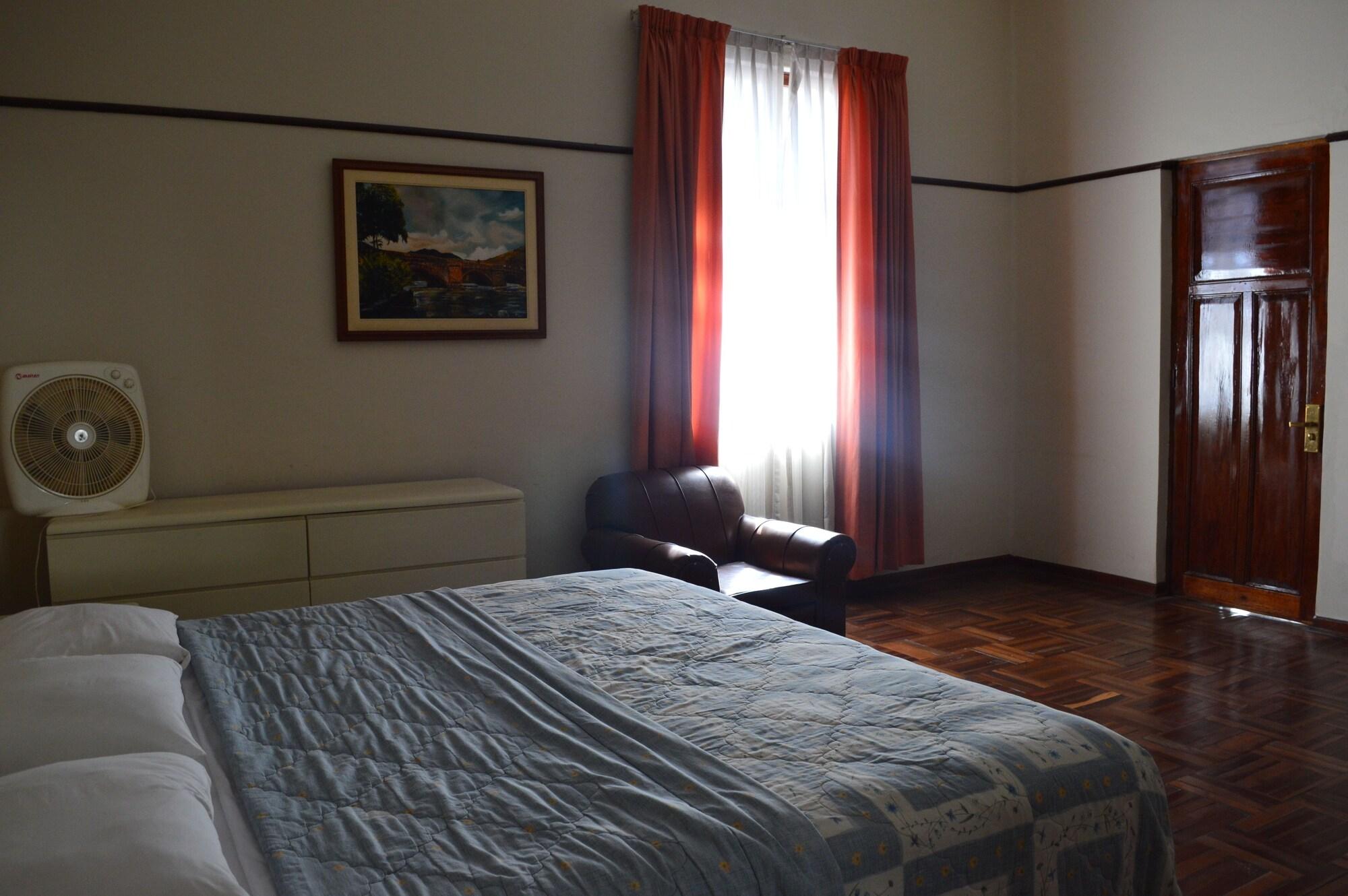 Habitación Grand Hotel Huánuco