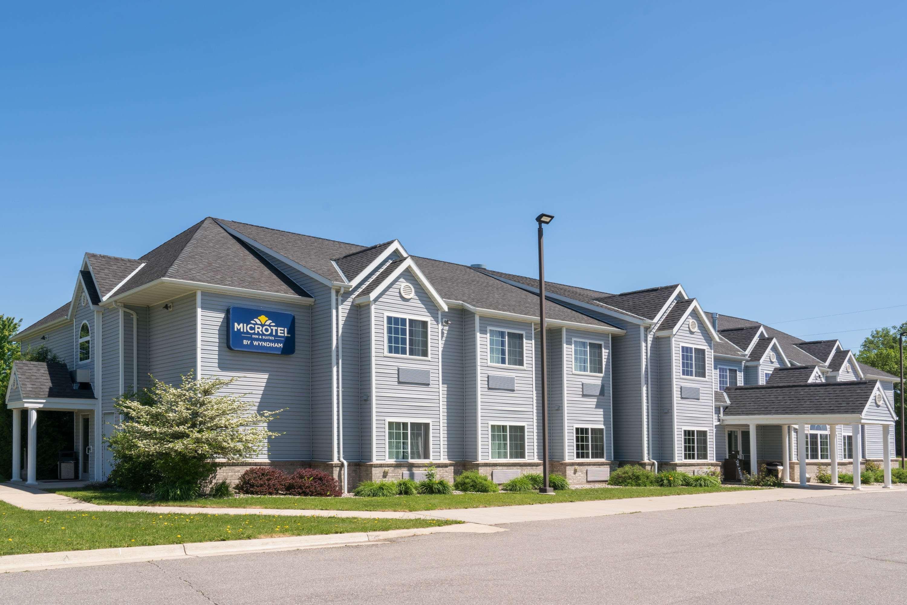 Vista Exterior Microtel Inn & Suites By Wyndham Springfield