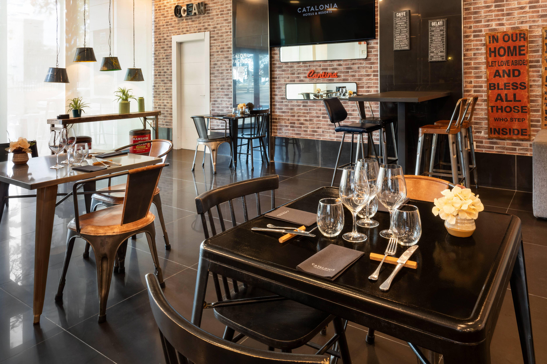 Bar/Salón Catalonia Málaga