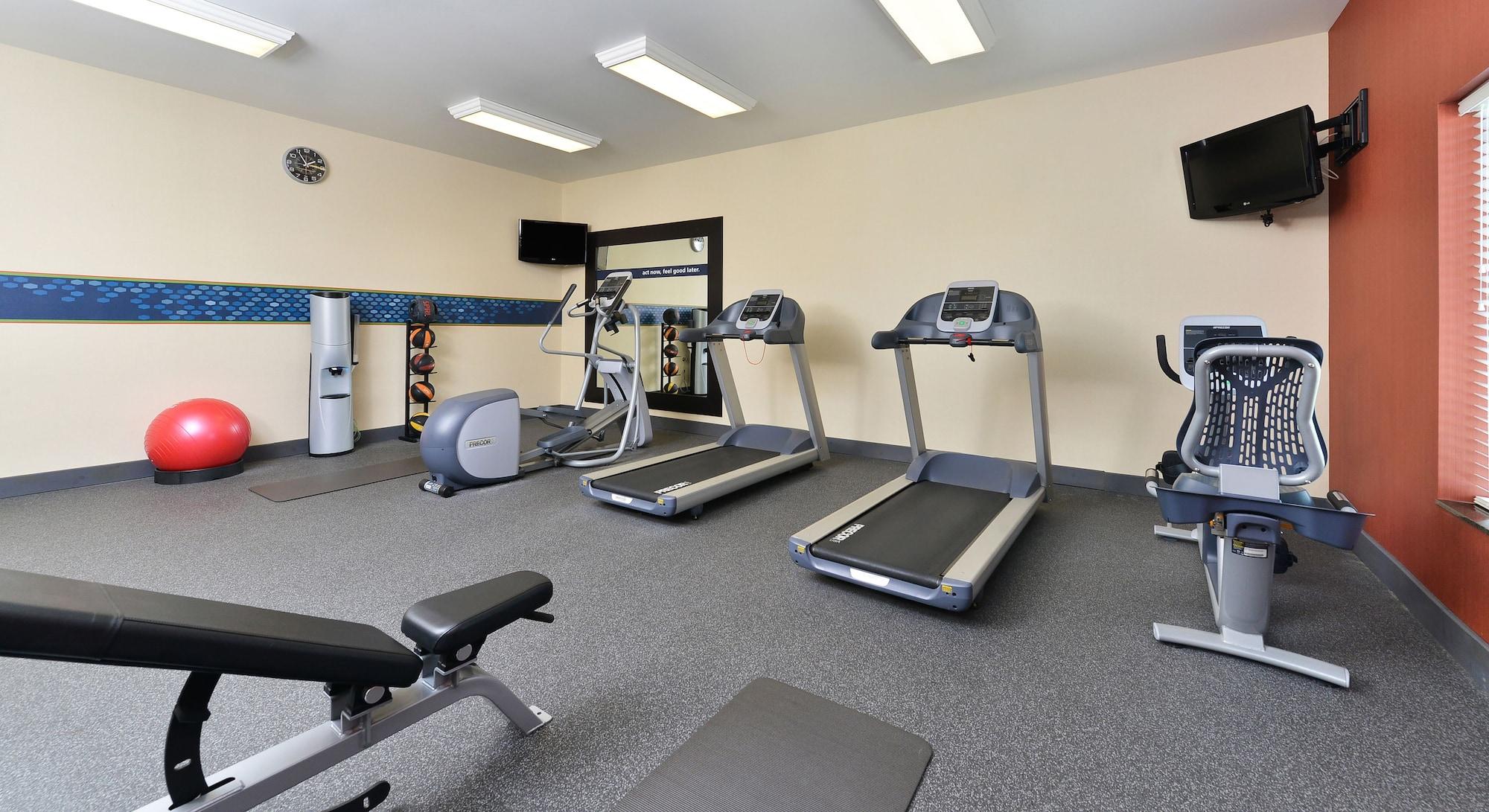 Gimnasio Hampton Inn Clinton, IA