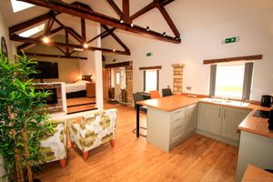Alquiler Vacacional - Willow Cottage, Saxton Grange. situated on a working farm.