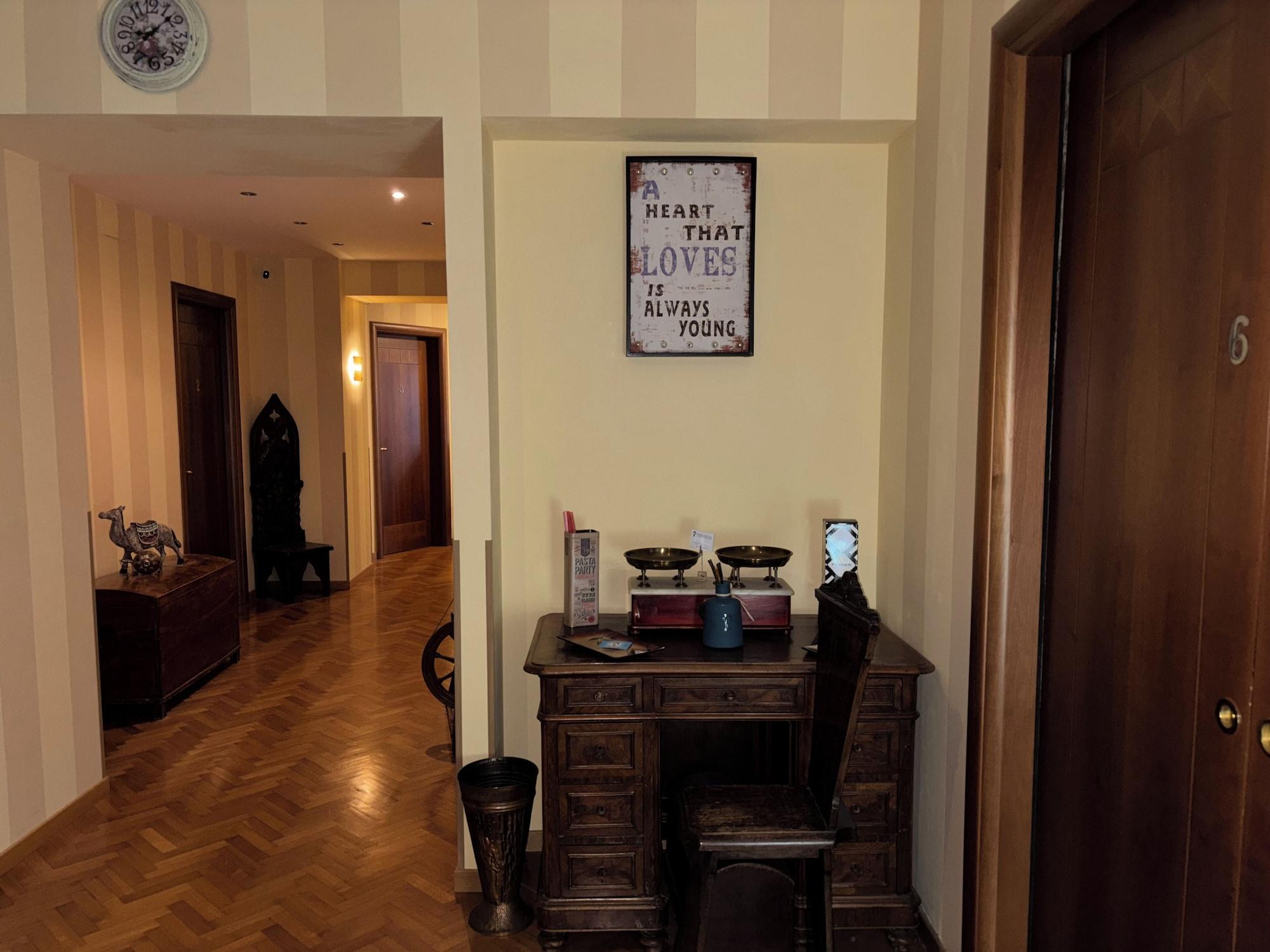 Vista Lobby Bologna Center Town