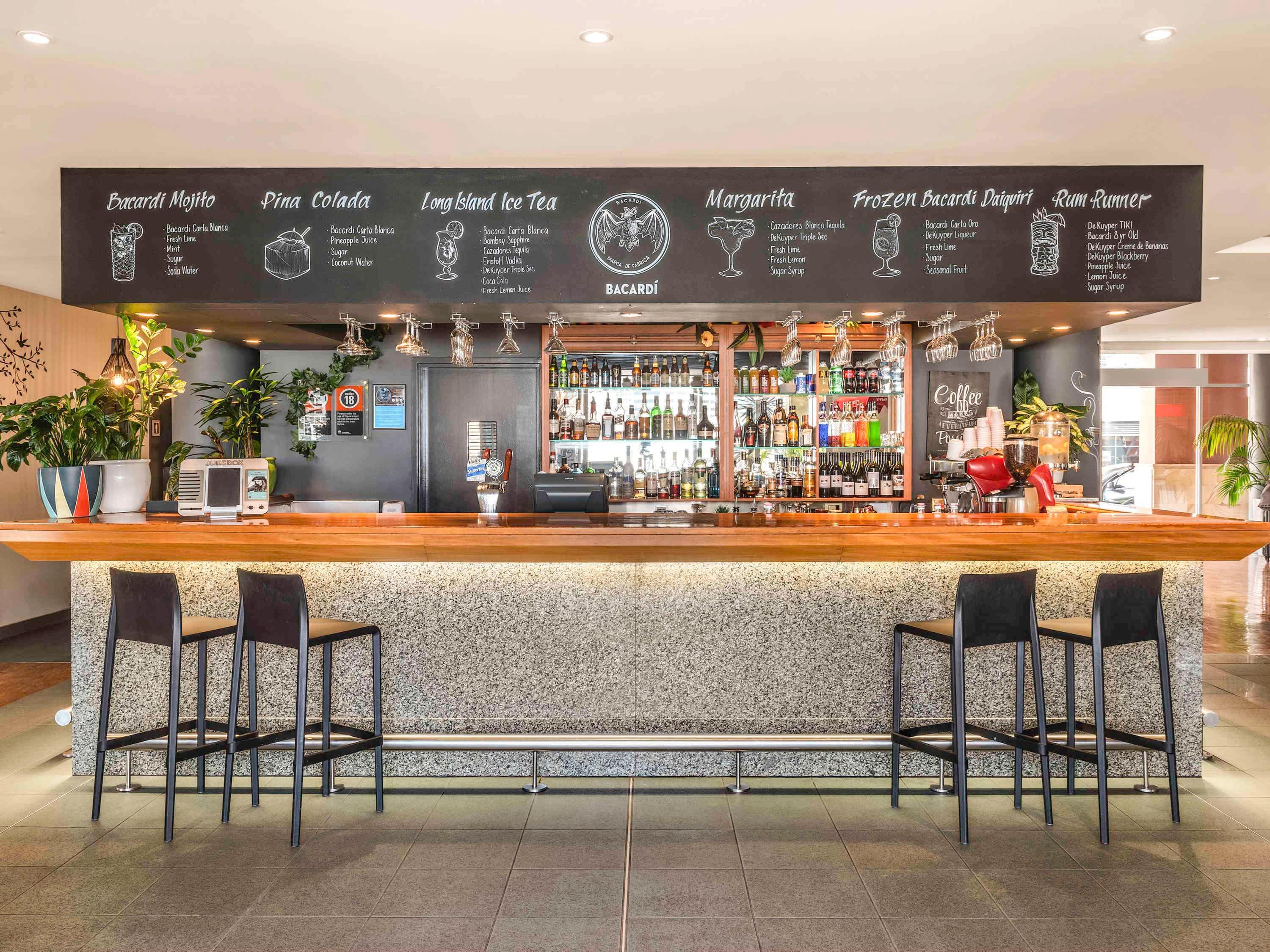 Bar/Salón ibis Sydney Darling Harbour