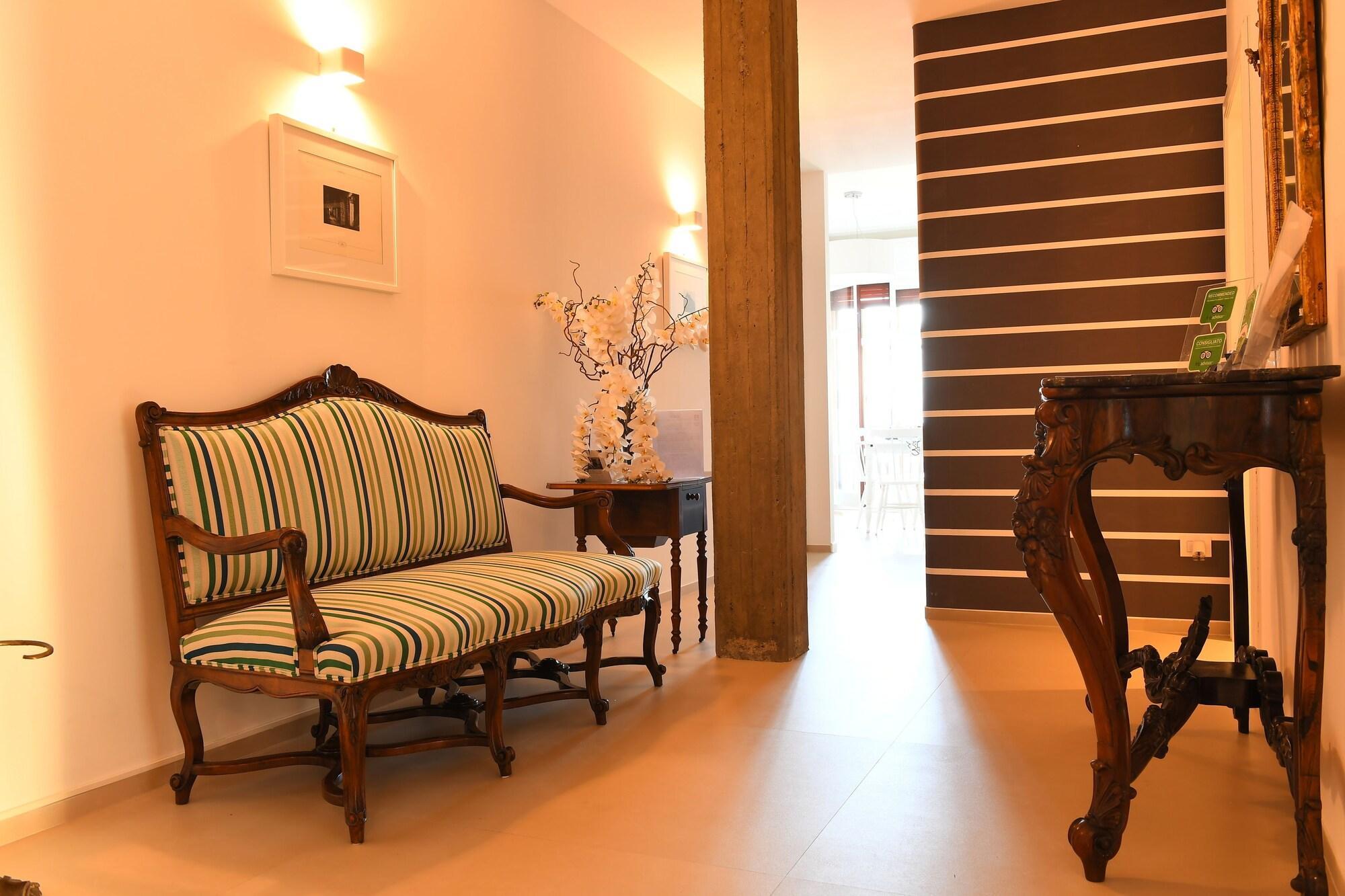 Vista Lobby Attico 195