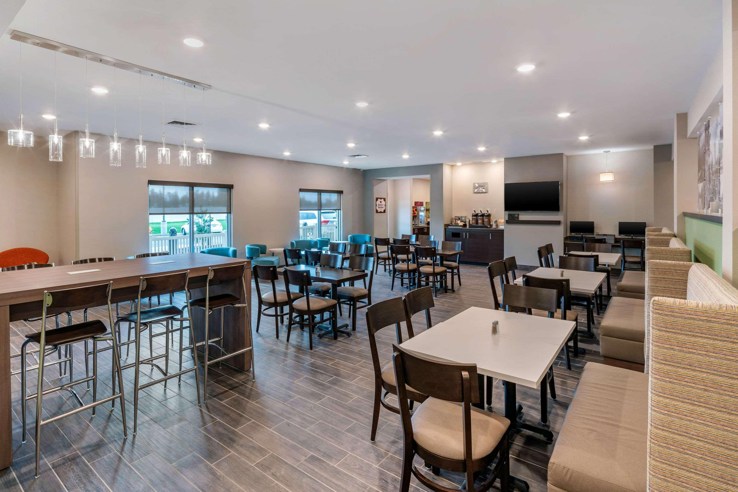 Restaurant MainStay Suites Spokane Airport