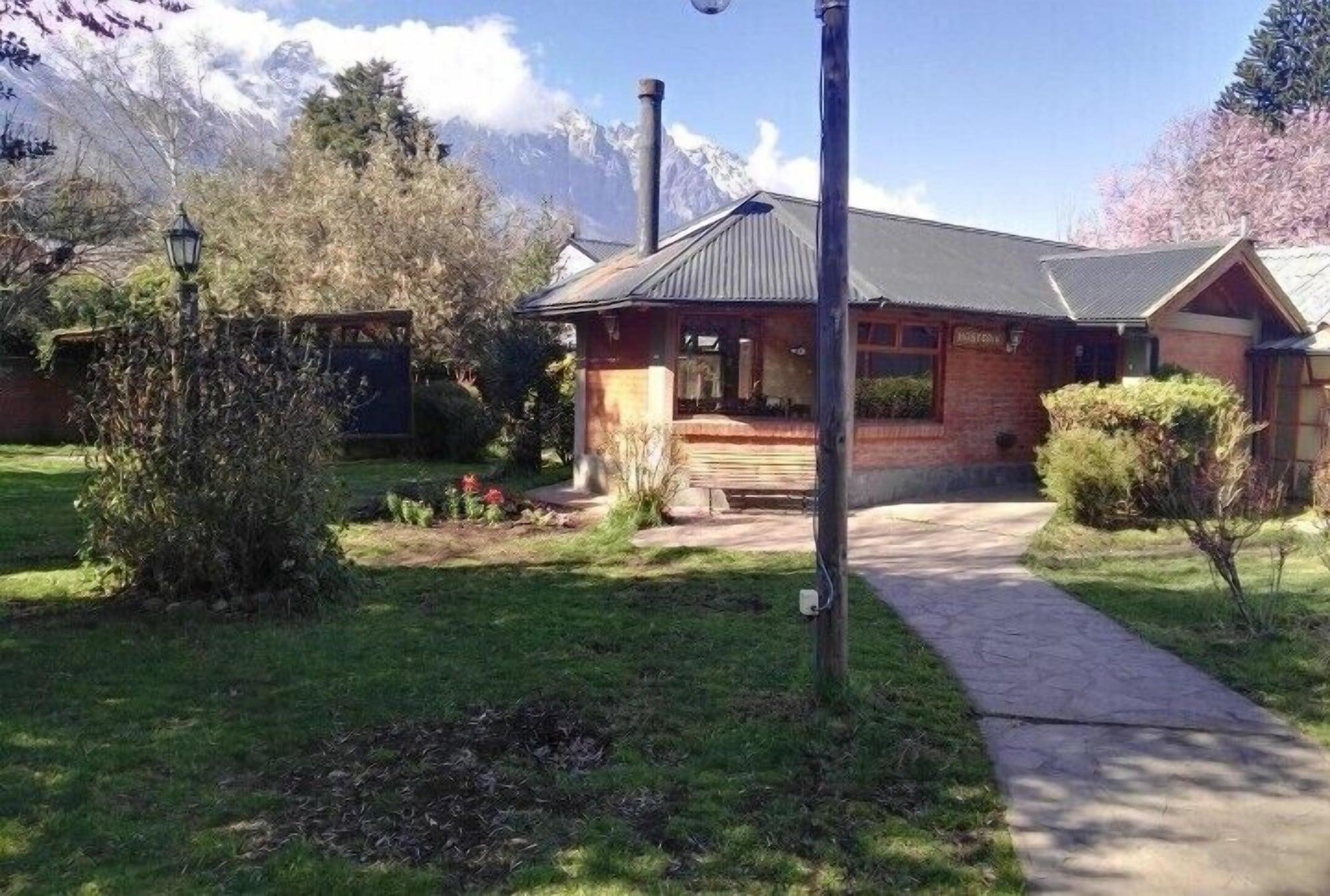 Vista Exterior Elen Hosteria Casa de Te