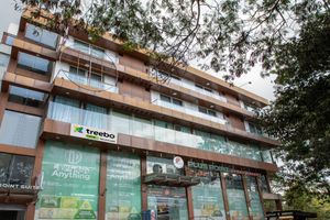 Alojamiento - Treebo New Plus Point