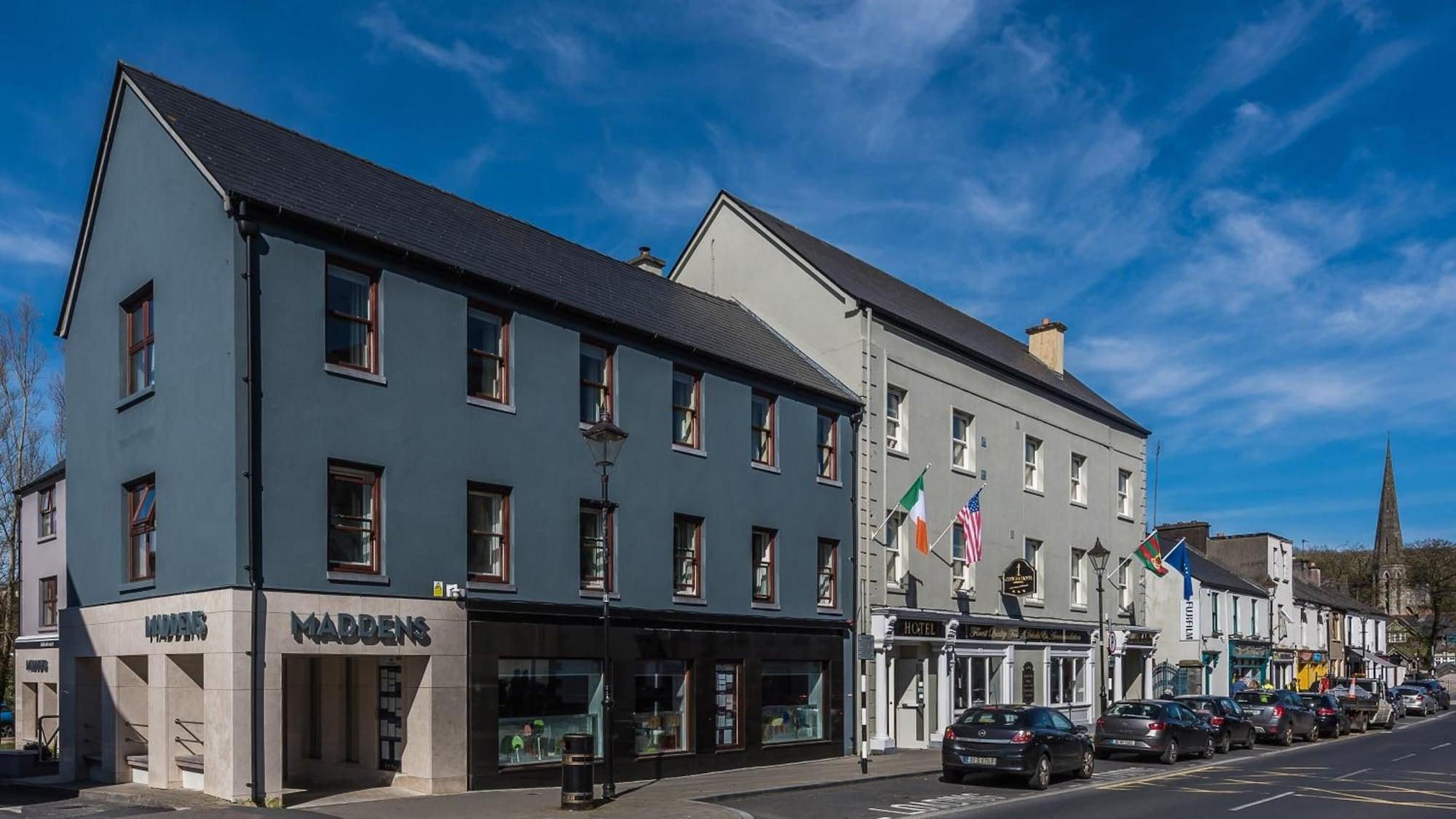 Vista Exterior Clew Bay Hotel