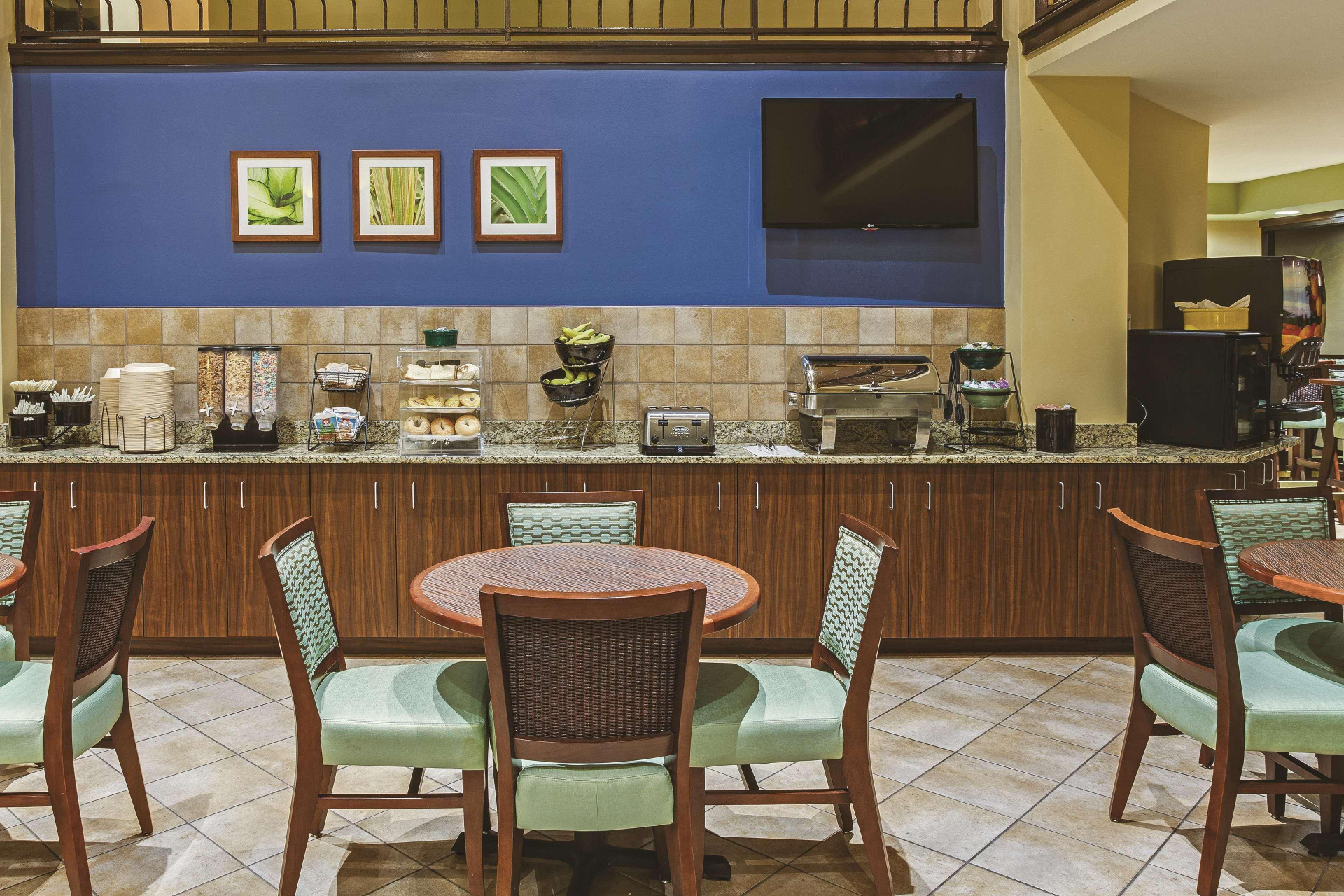 Restaurant La Quinta Inn & Suites by Wyndham Cocoa Beach Oceanfront