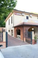 Alojamiento - Albergo Magrini della Genga