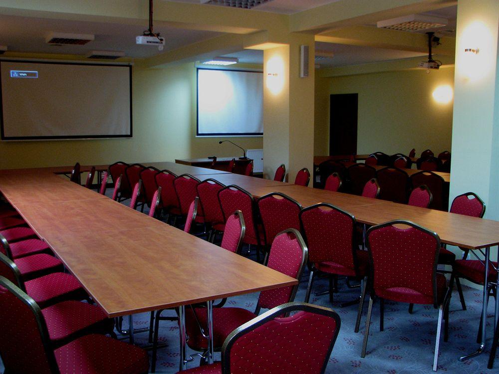 Sala de Reuniones Hotel Wilga by Katowice Airport