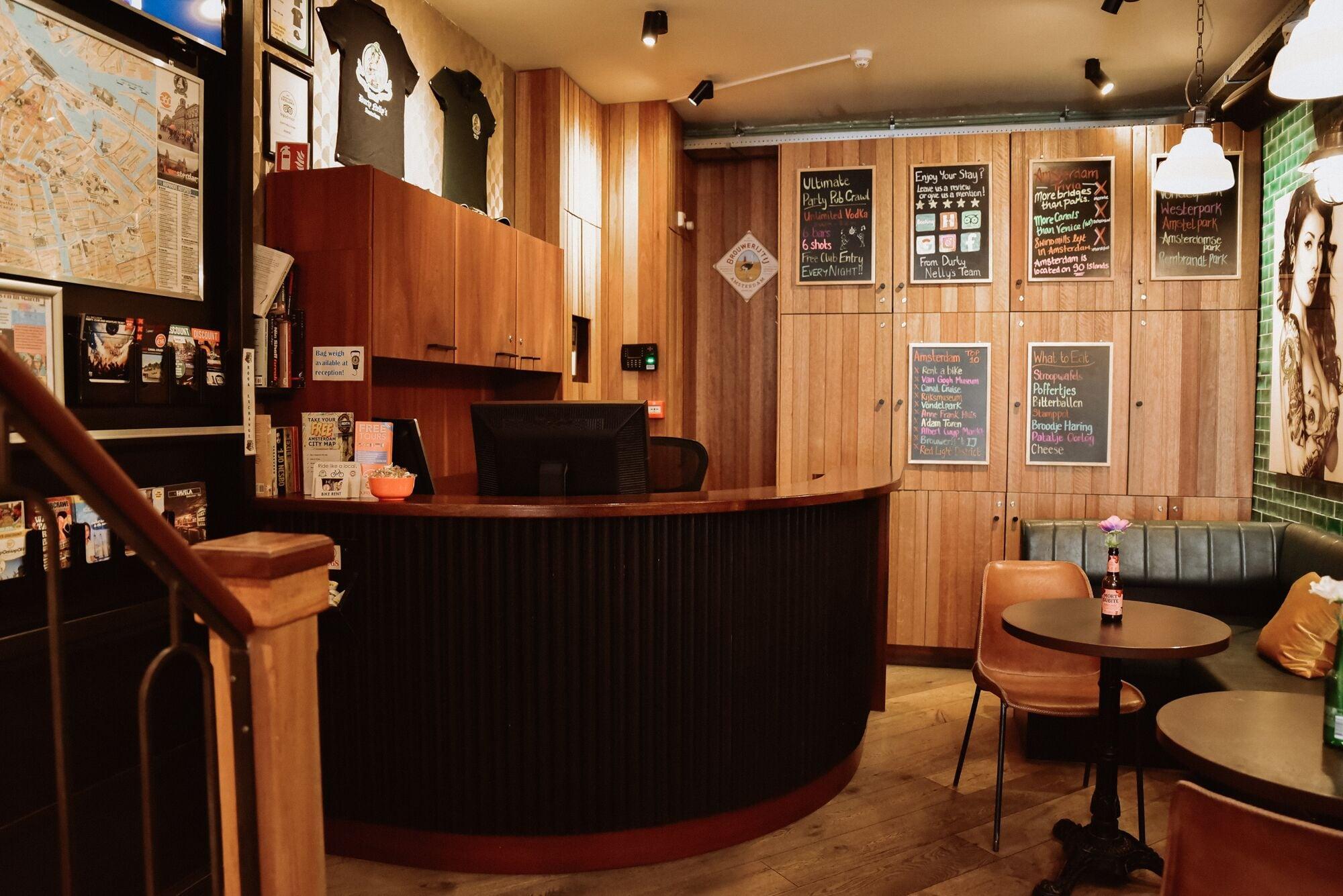 Vista Lobby Durty Nelly's - Hostel