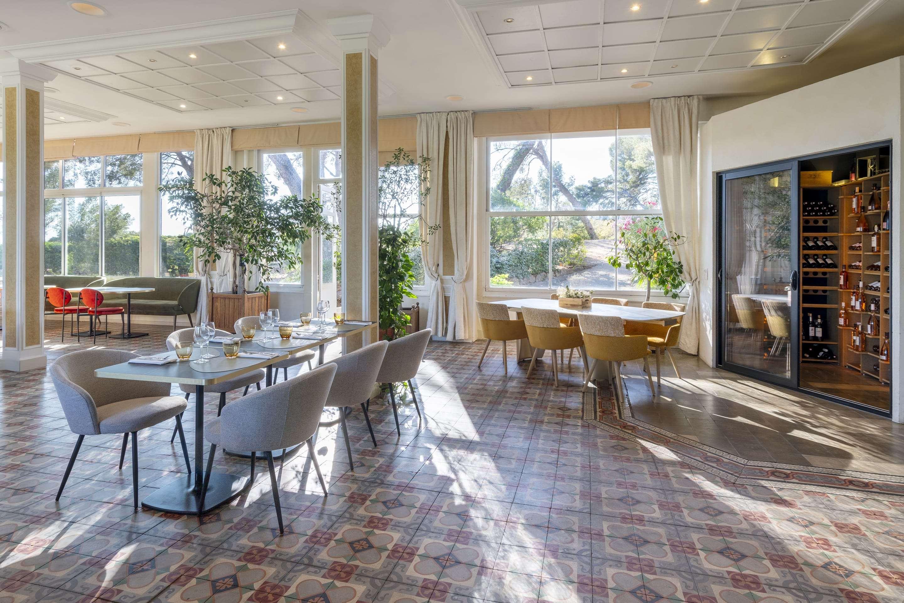 Restaurant Grand Hotel Des Lecques BW Signature Collection