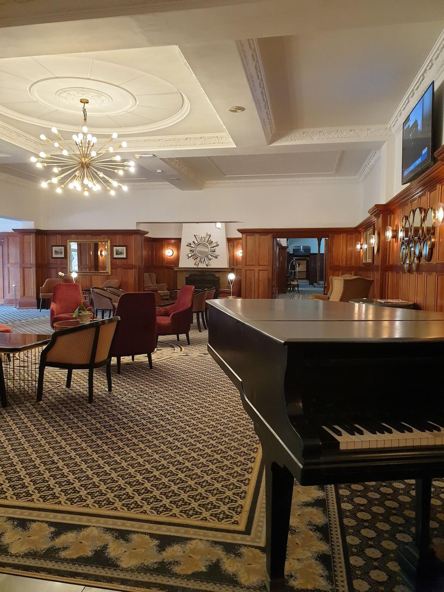 Vista Lobby Holiday Inn Johannesburg Sunnyside Park by IHG