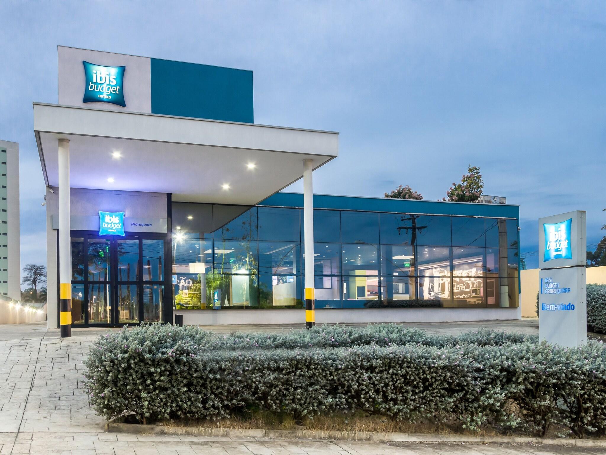 Vista Exterior ibis budget Araraquara