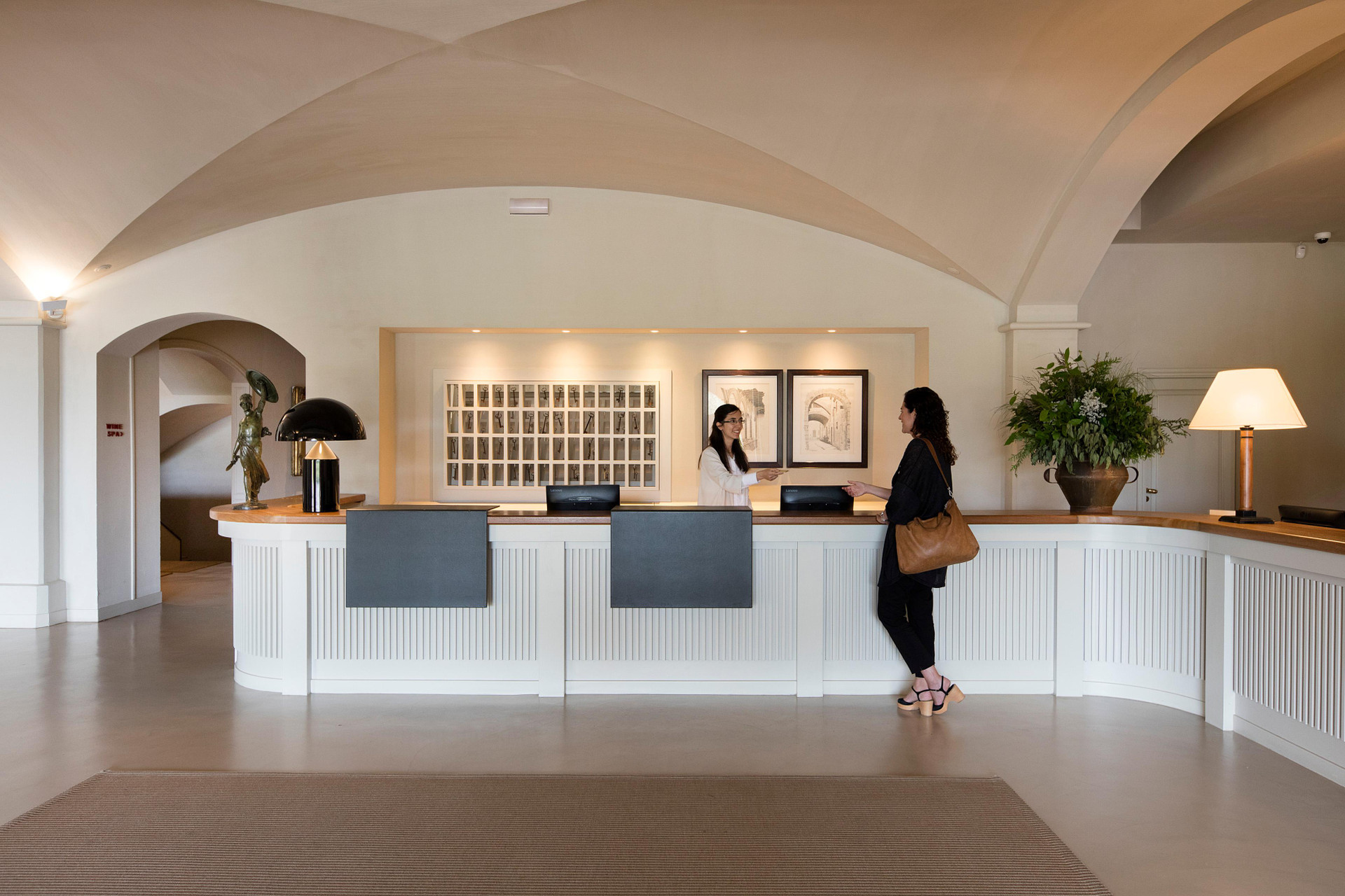 Vista Lobby Peralada Wine Spa & Golf