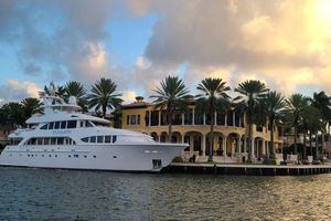 Actividad - Fort Lauderdale: Casas de millonarios y megayates - Crucero con una bebida gratis