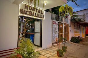 Paquete - Hostal Machalilla