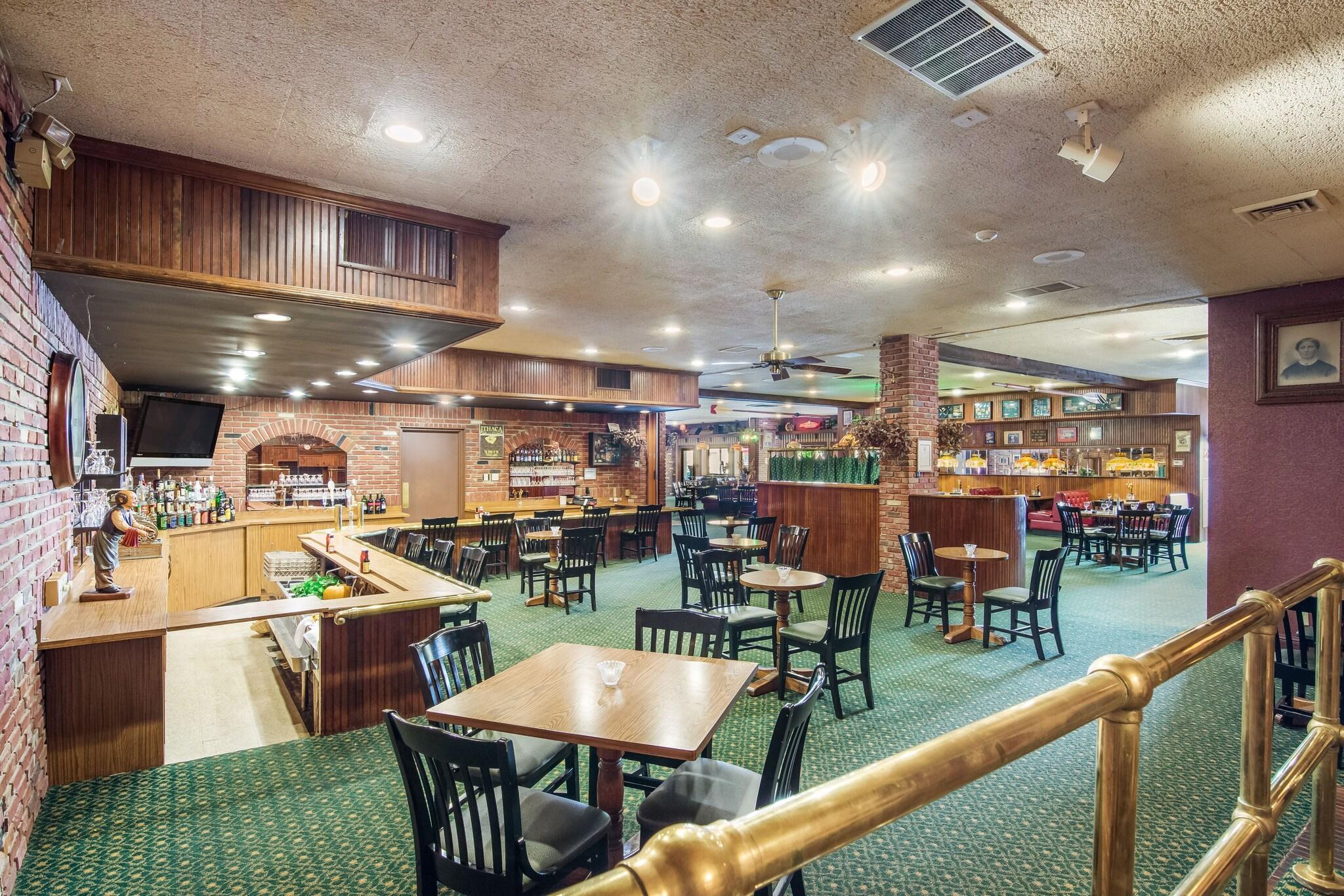 Restaurant Cayuga Blu Hotel