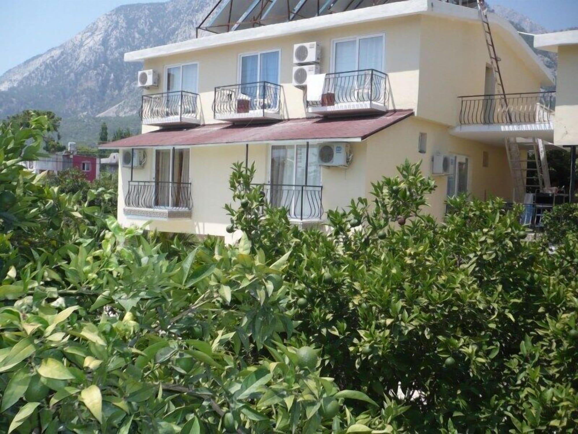 Vista Exterior Endam Garden Hotel