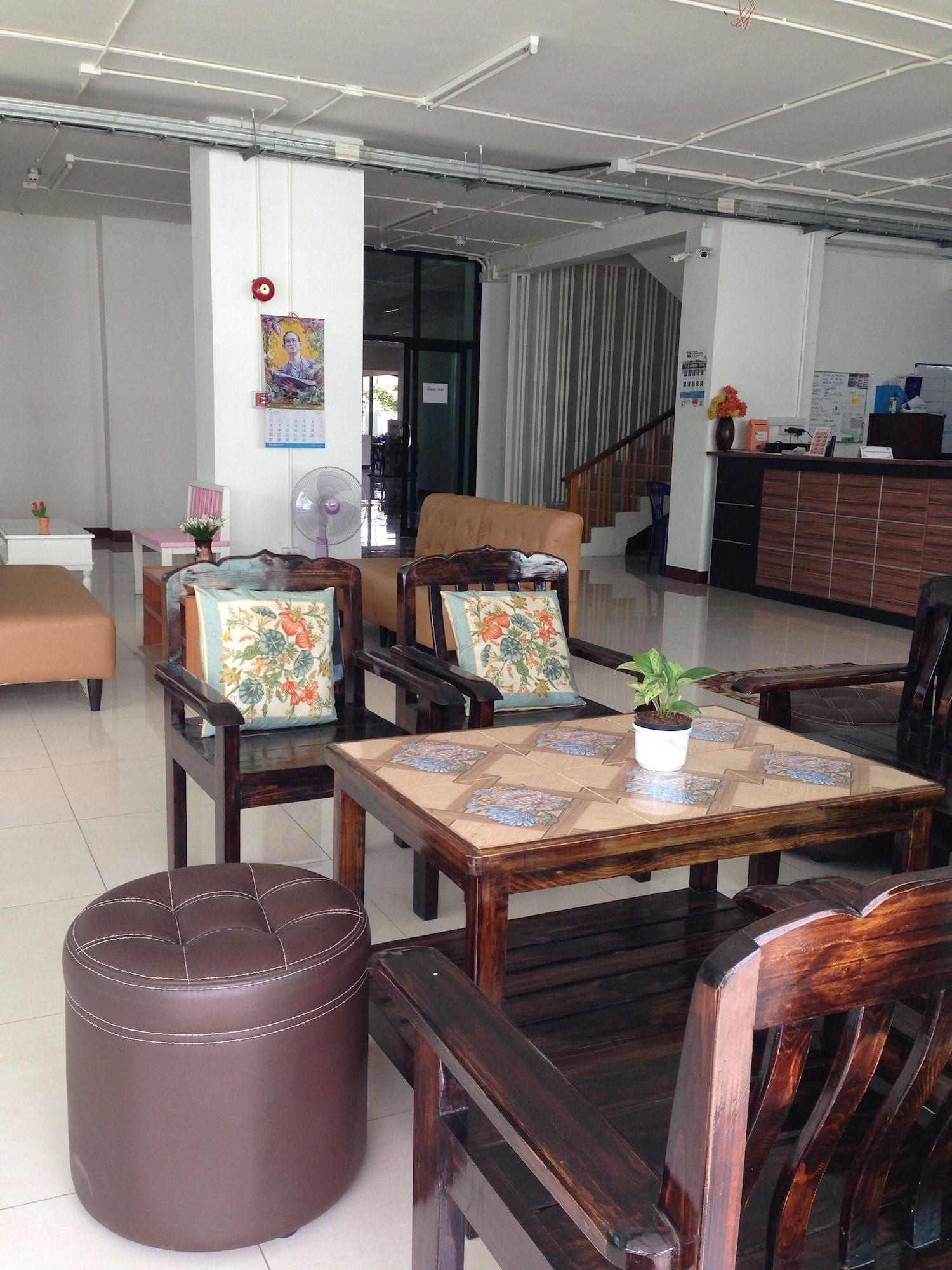 Vista Lobby Eden Garden Resort