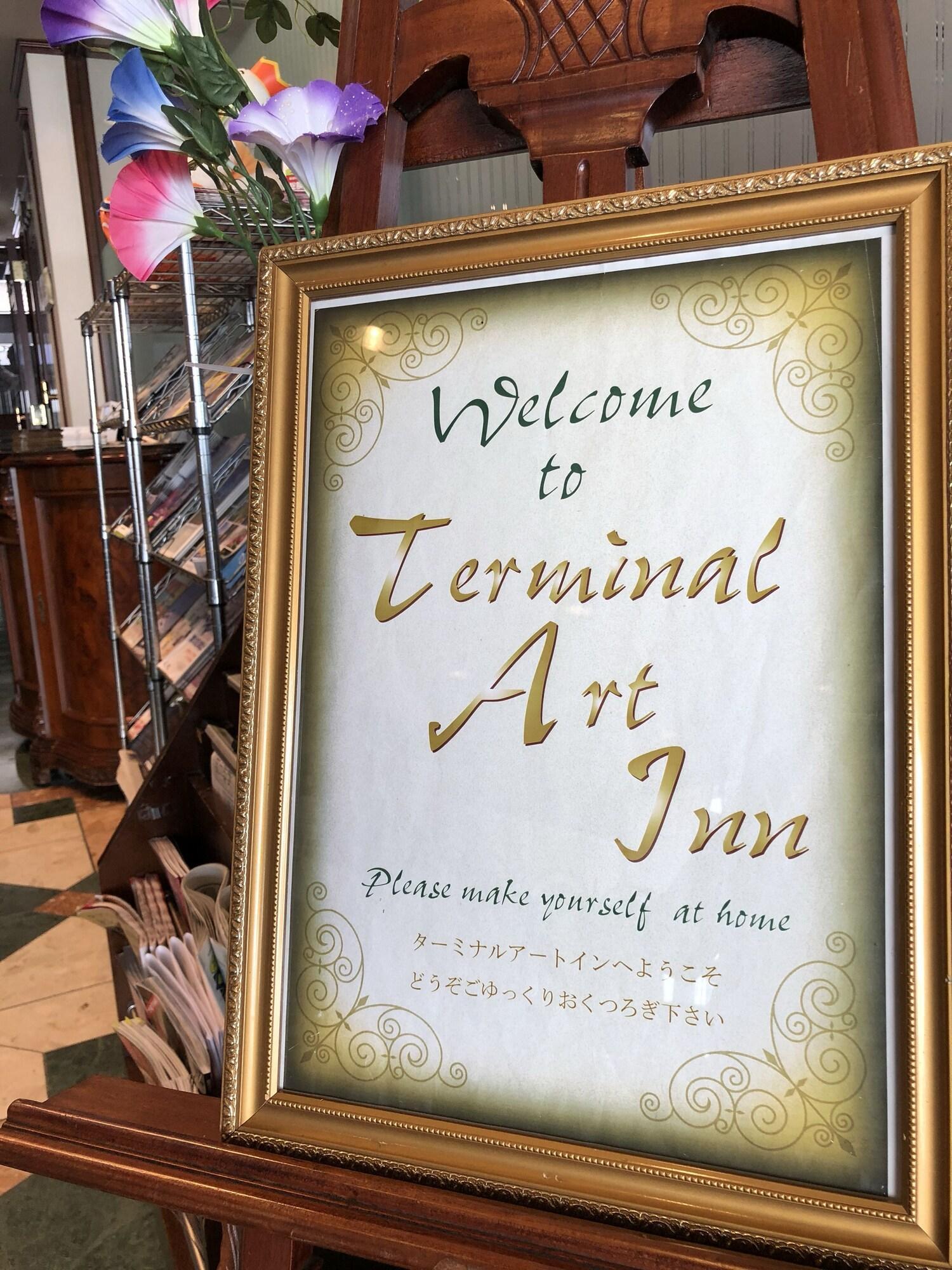 Vista Lobby Terminal Art Inn