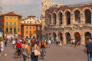 Activity - Verona Highlights and Hidden Gems - Private Tour with a Local