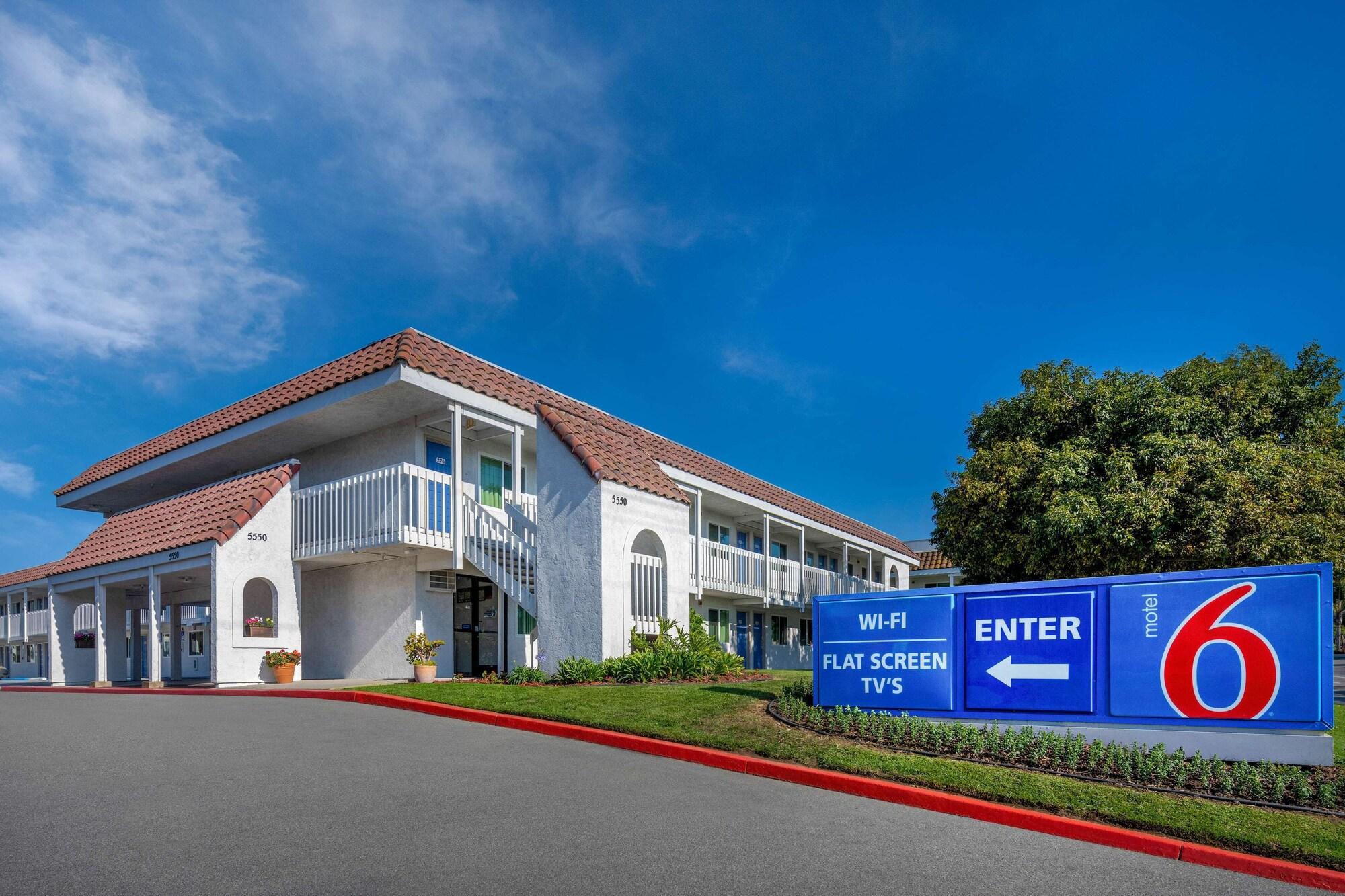 Varios Studio 6 Suites Carpinteria, CA–Santa Barbara - South