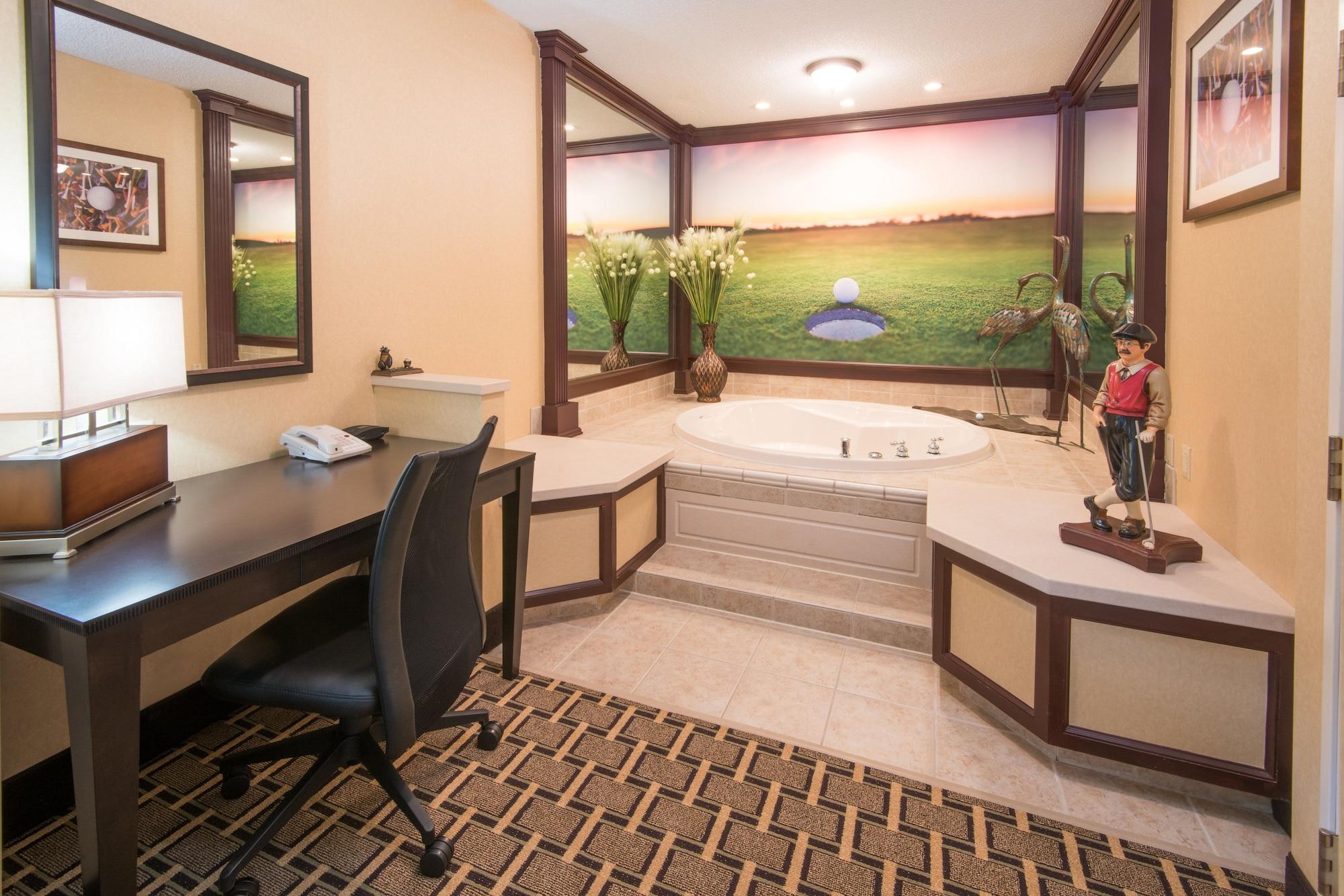 Habitación Holiday Inn Express & Suites Sharon-Hermitage by IHG