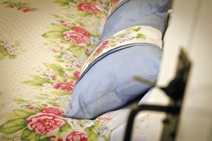Alquiler Vacacional - BRYONY COTTAGE, private parking, wifi, sleeps 3, tranquil central location