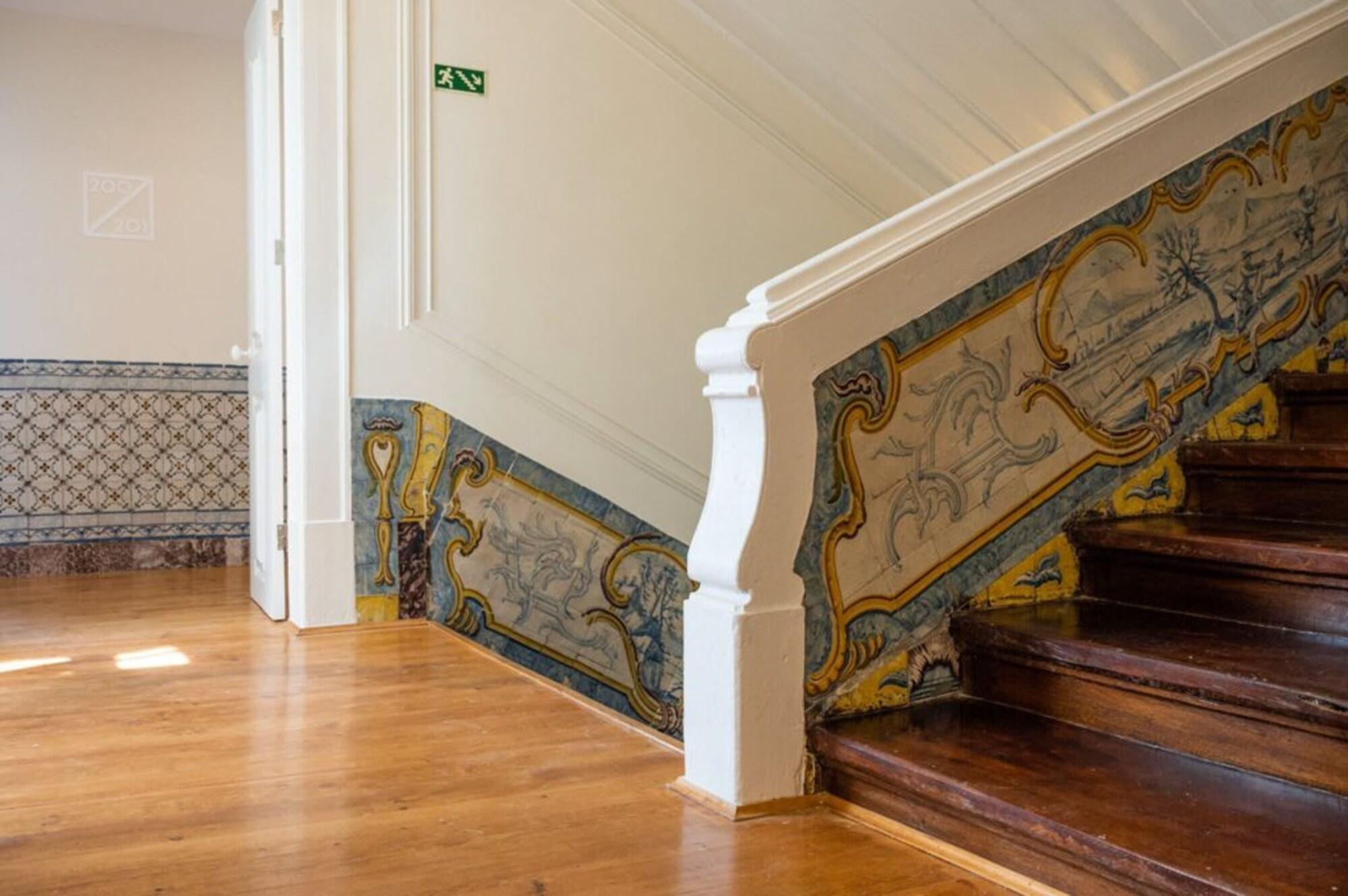 Variados (as) Memoria Lisboa FLH Hotels
