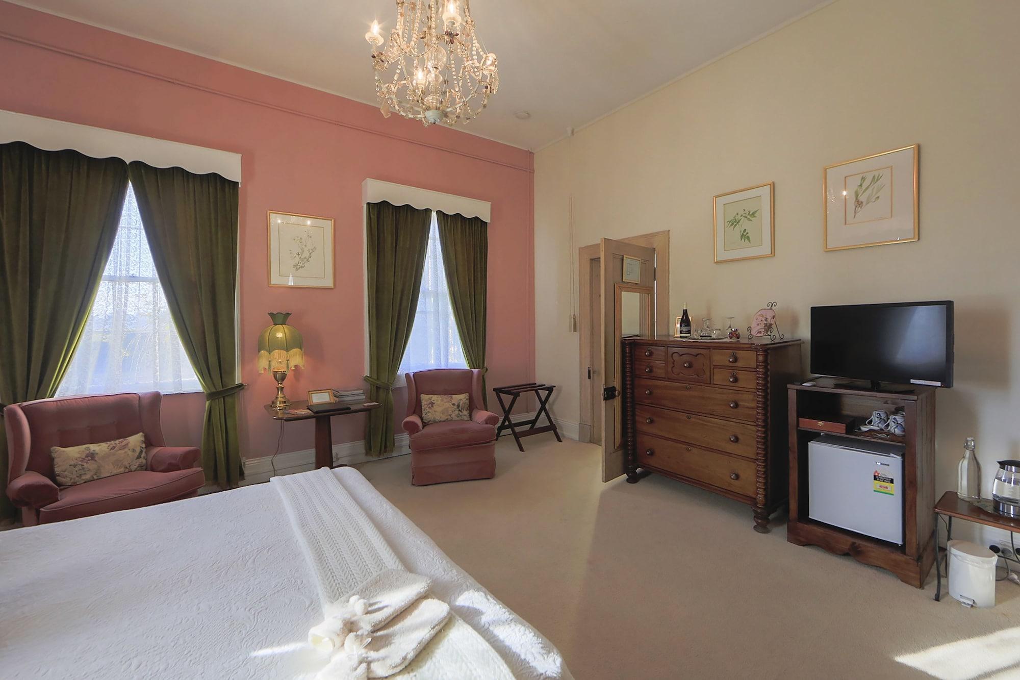 Set de Habitación The Racecourse Inn