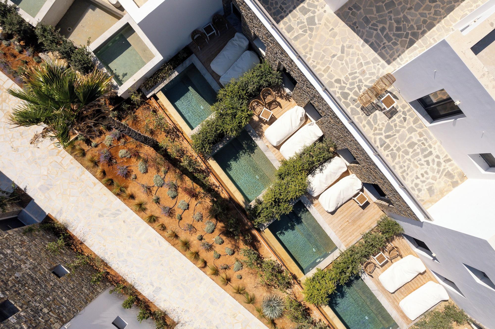 Vista Exterior CAVO PISO LIVADI