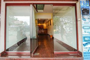 Alojamiento - Fabexpress Majestic Inn