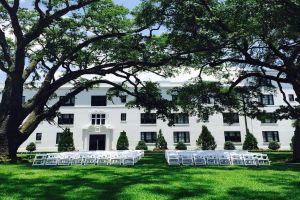 Alojamiento - White House Hotel