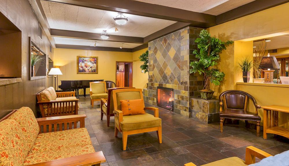 Vista Lobby The Pierpont Inn