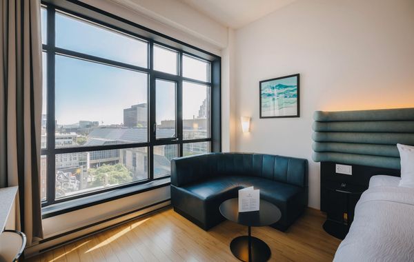 Hotel Le Dauphin Montreal Centre Ville