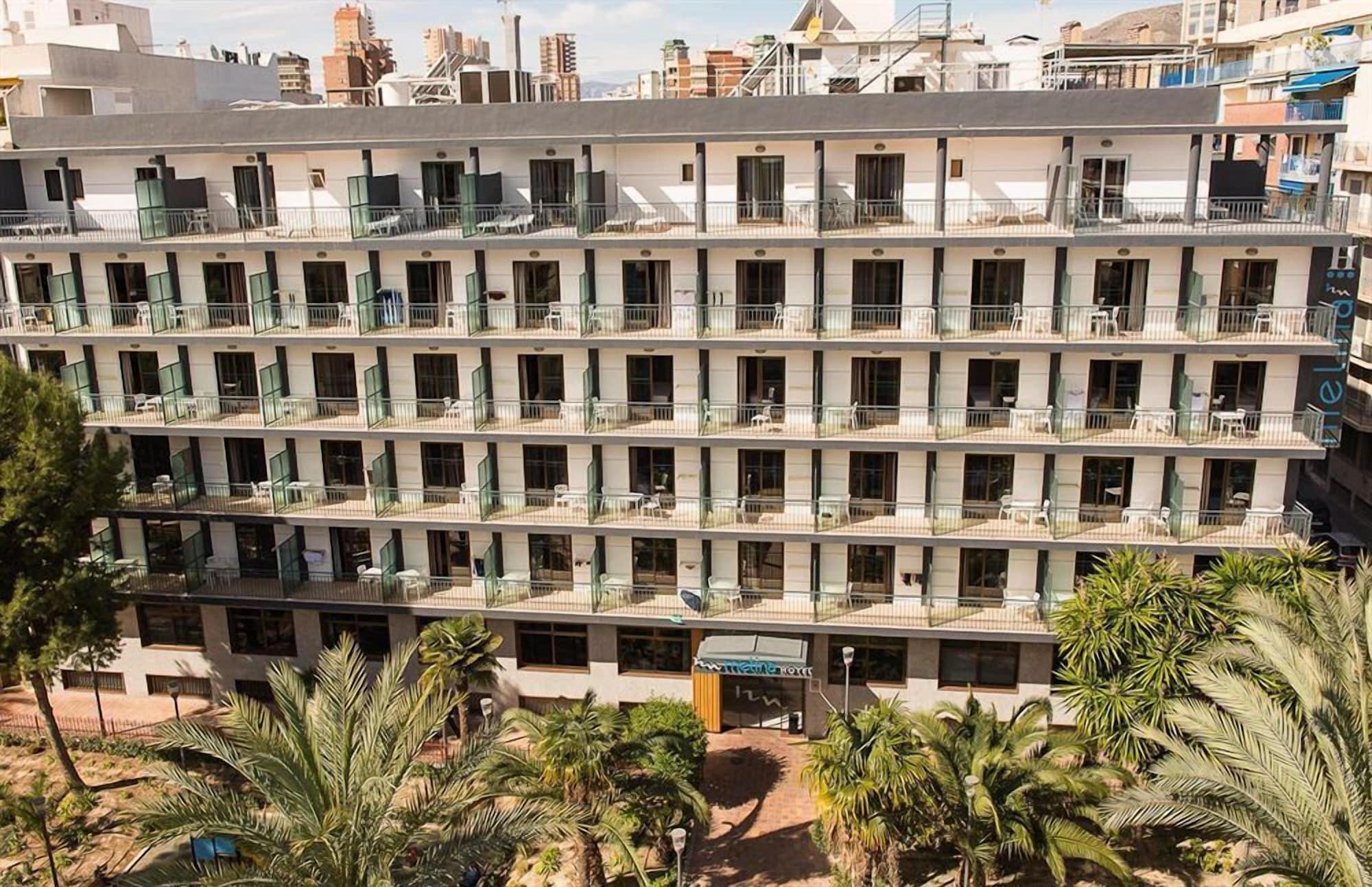 Vista Exterior Hotel Melina