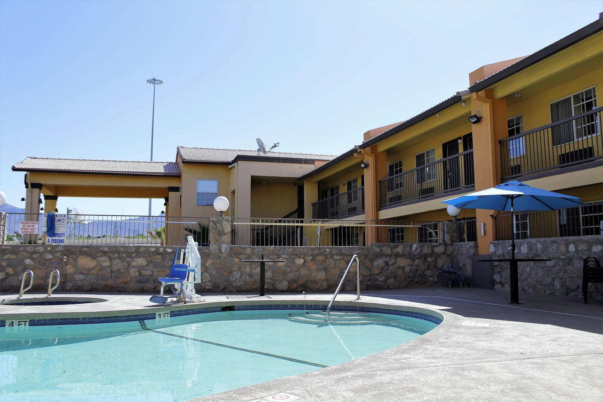 Vista Piscina Desert Inn