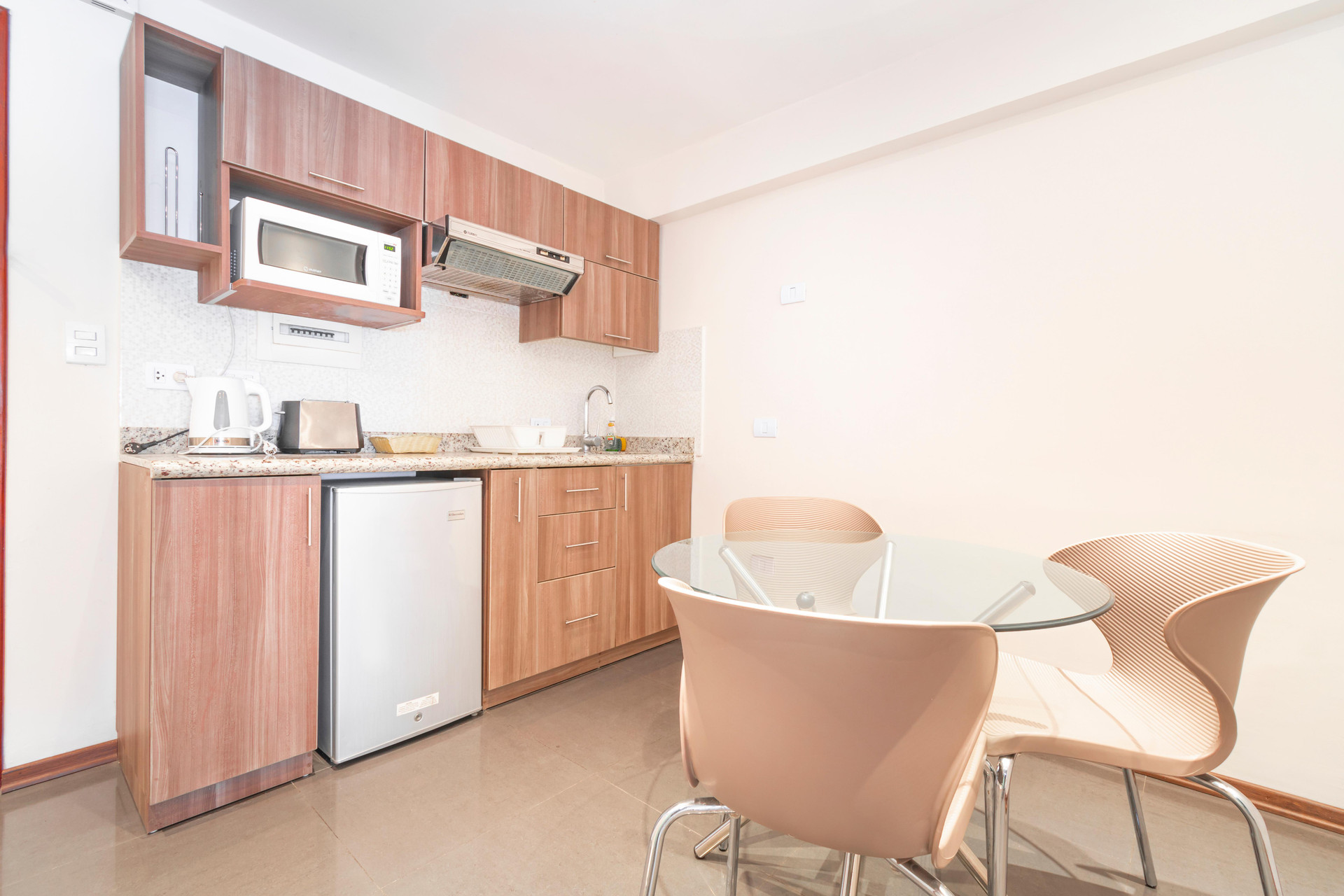 Vista Exterior Hotel Suites Orrantia