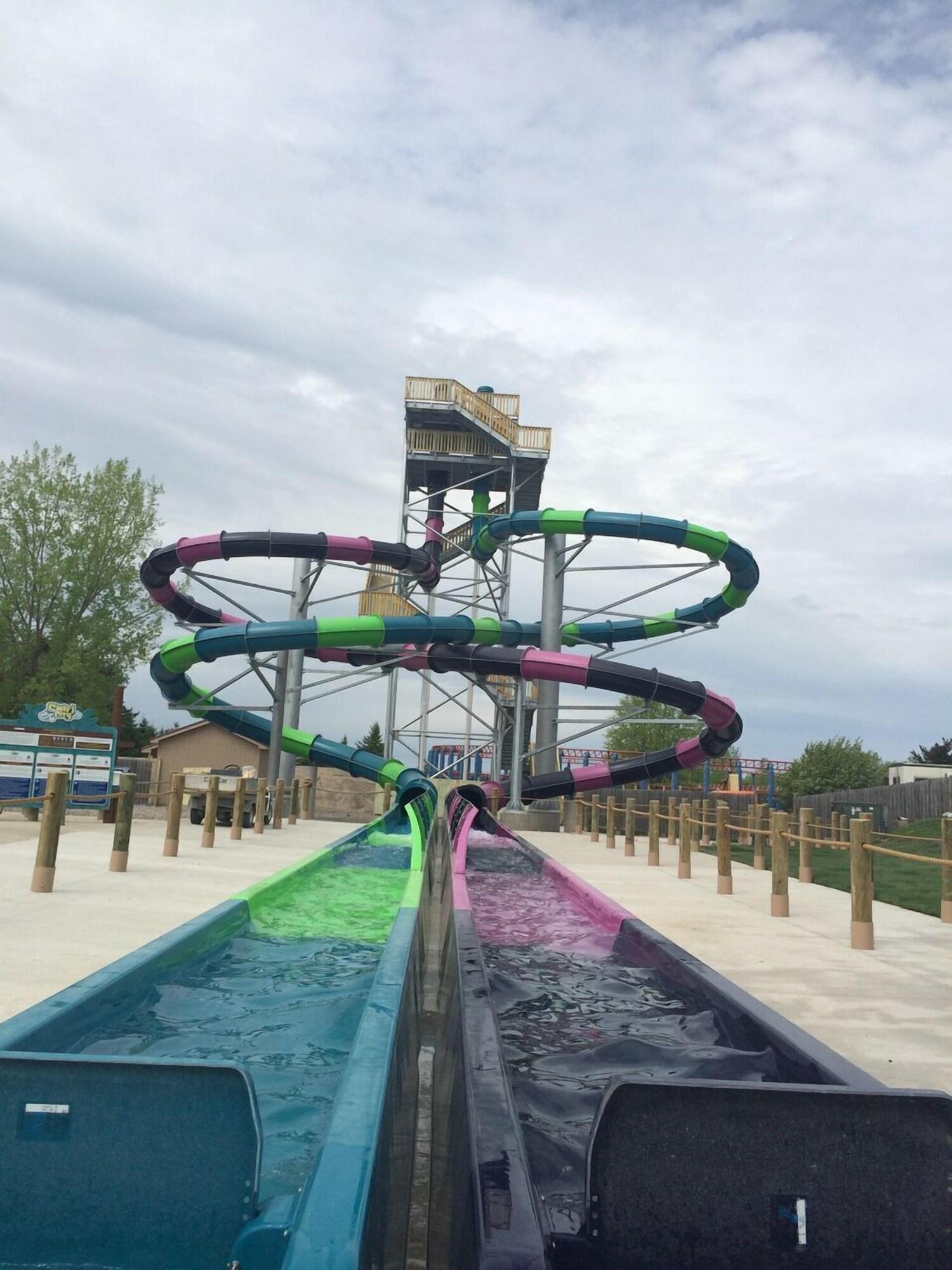 Instalaciones Recreativas Darien Lake Lodge on the Lake