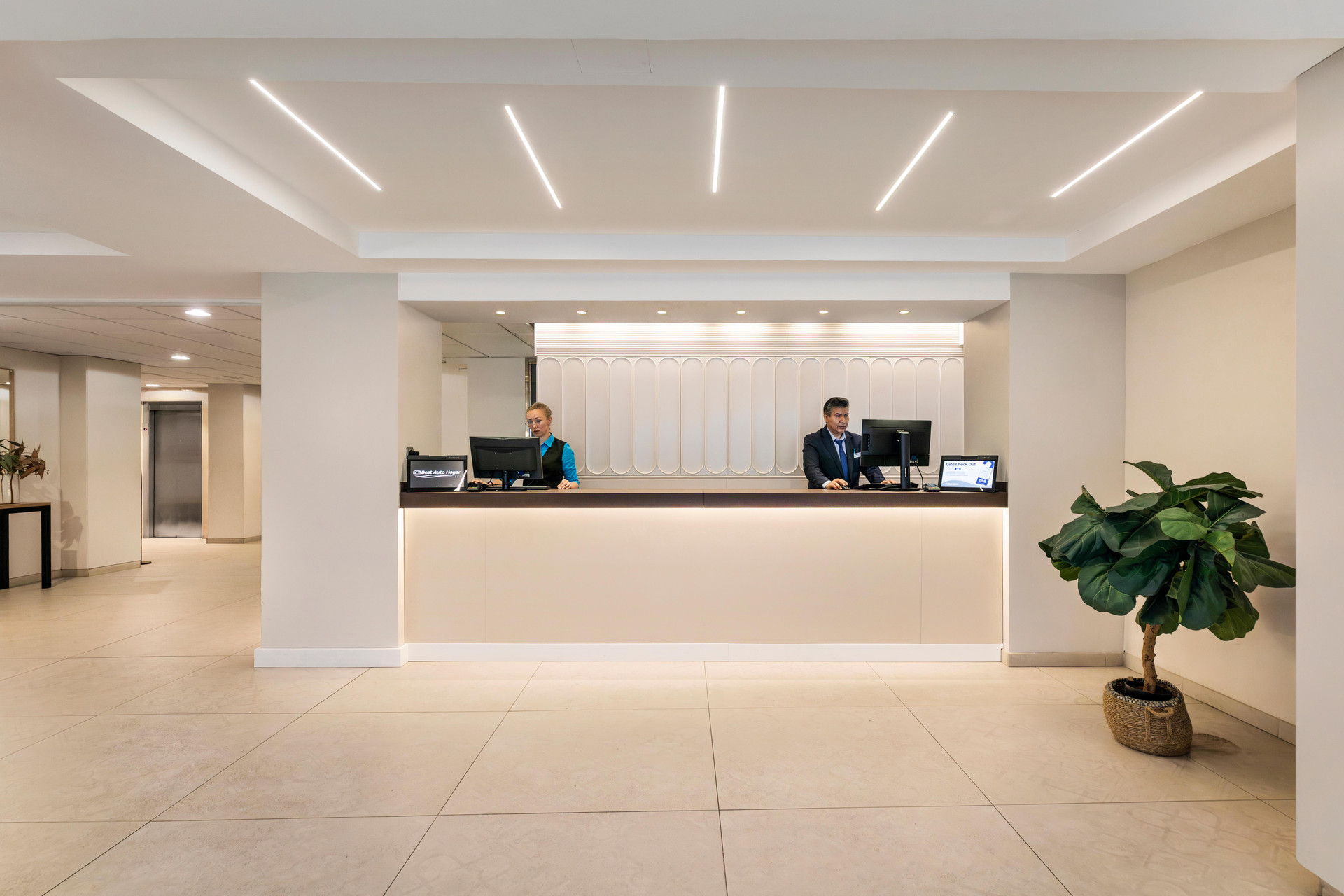Vista Lobby Hotel Best Auto Hogar